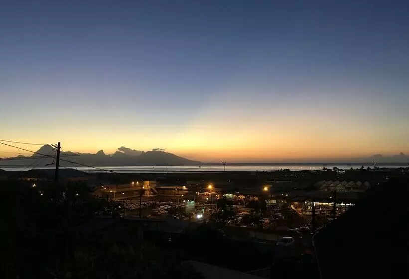 Tahiti Airport Motel