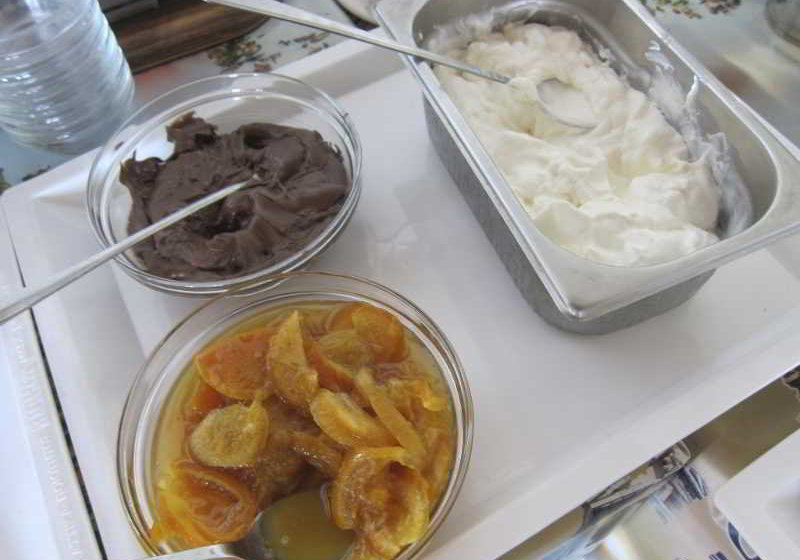 ベッドアンドブレックファースト Revekka Rooms