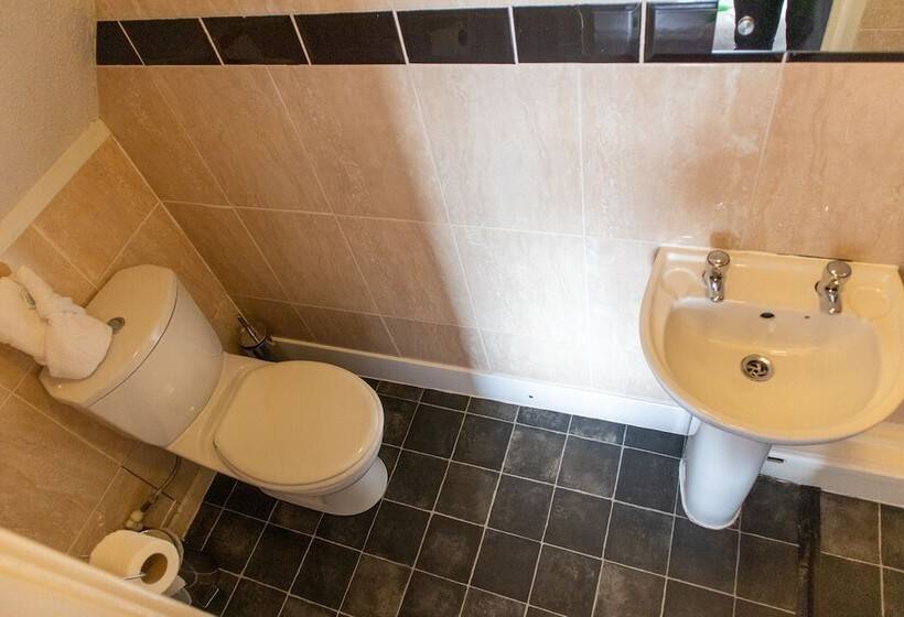 ベッドアンドブレックファースト Pebbles Guest House