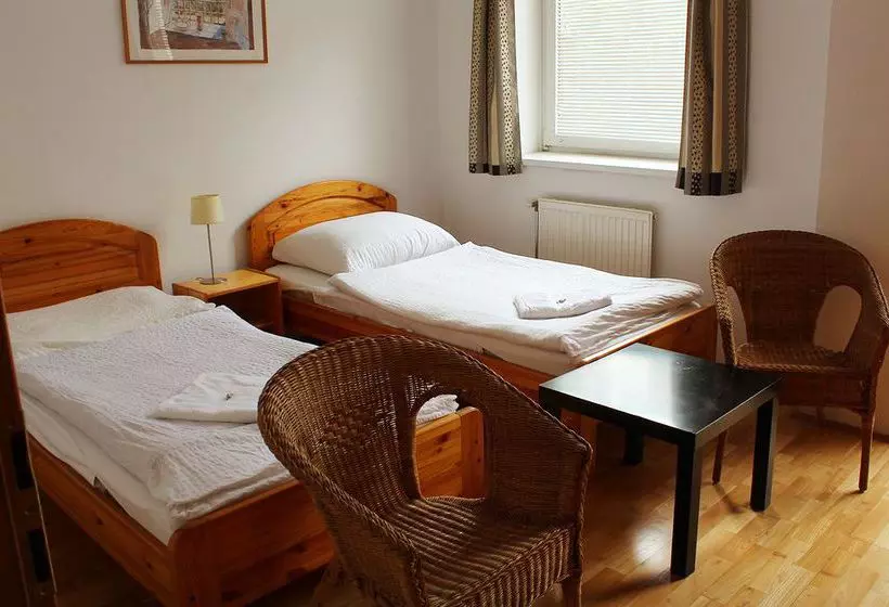 Boulevard City Panzió   Self Check In