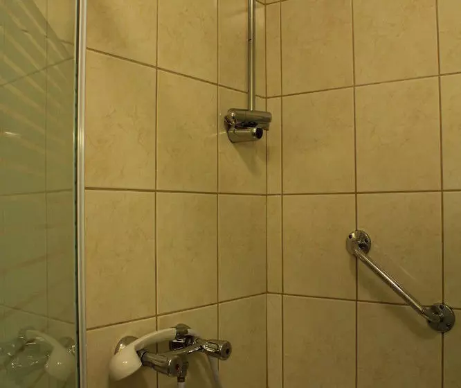 Boulevard City Panzió   Self Check In