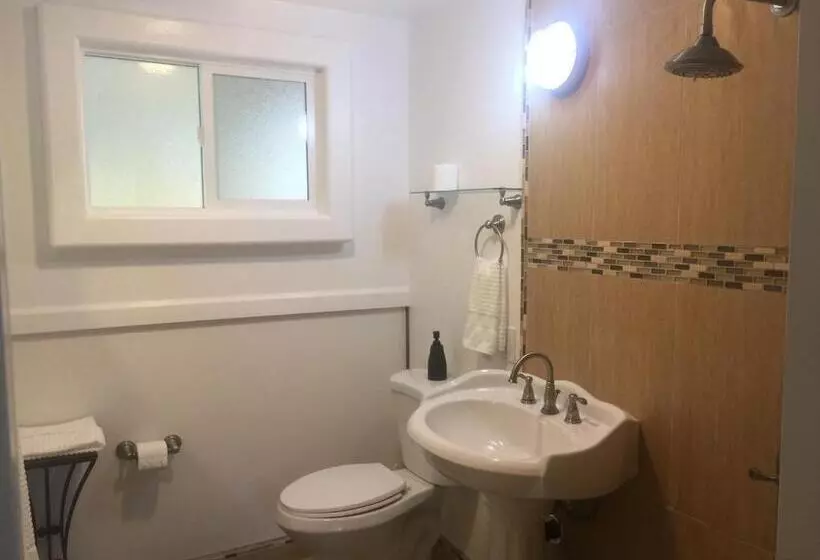 호텔 Aaron’s Cottage