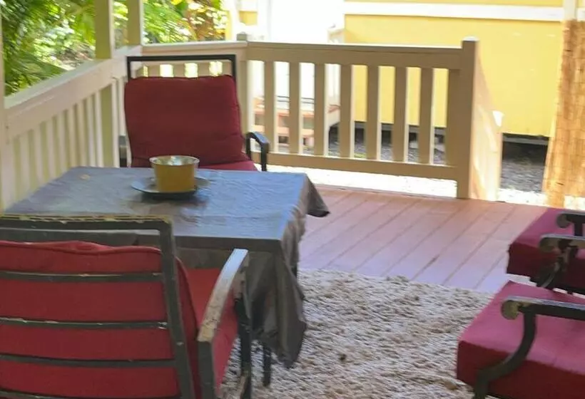 호텔 Aaron’s Cottage