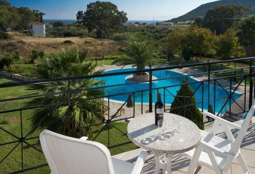 בית מלון כפרי Alkioni