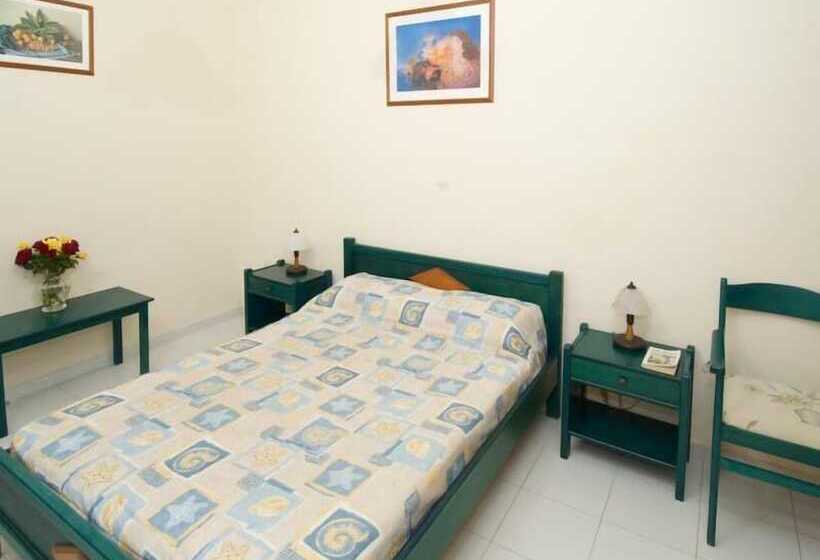 בית מלון כפרי Alkioni