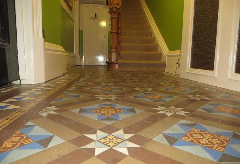 هتل Moorgarth Guesthouse