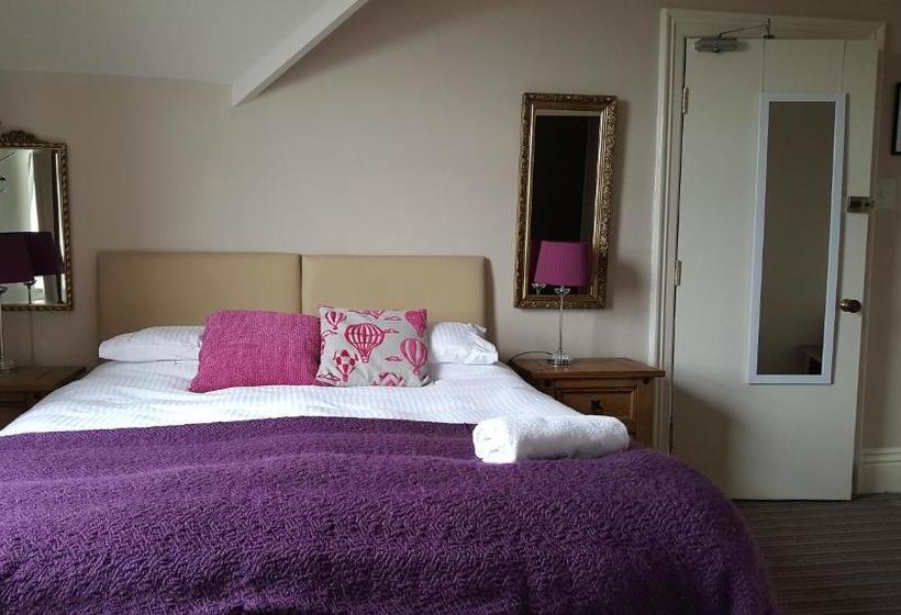 هتل Moorgarth Guesthouse