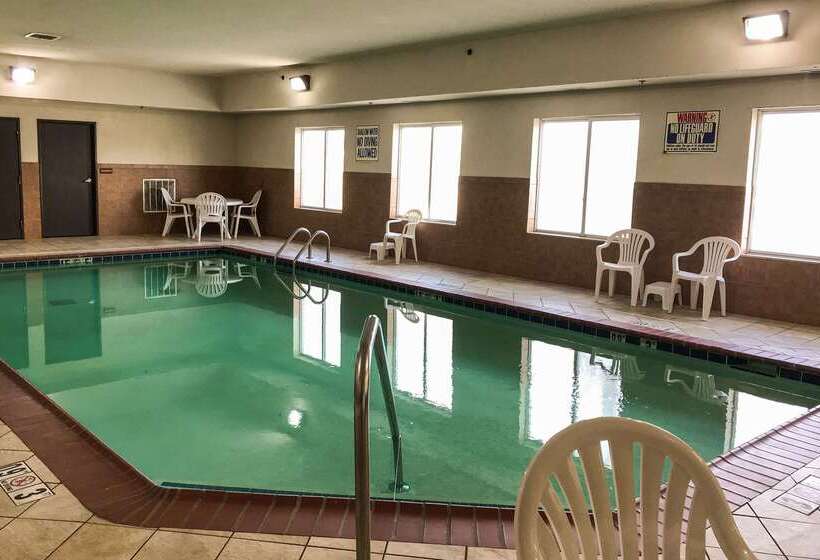 בית מלון כפרי Spark By Hilton Shepherdsville Louisville South