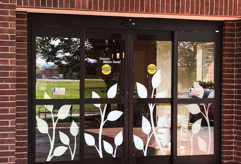 בית מלון כפרי Spark By Hilton Shepherdsville Louisville South