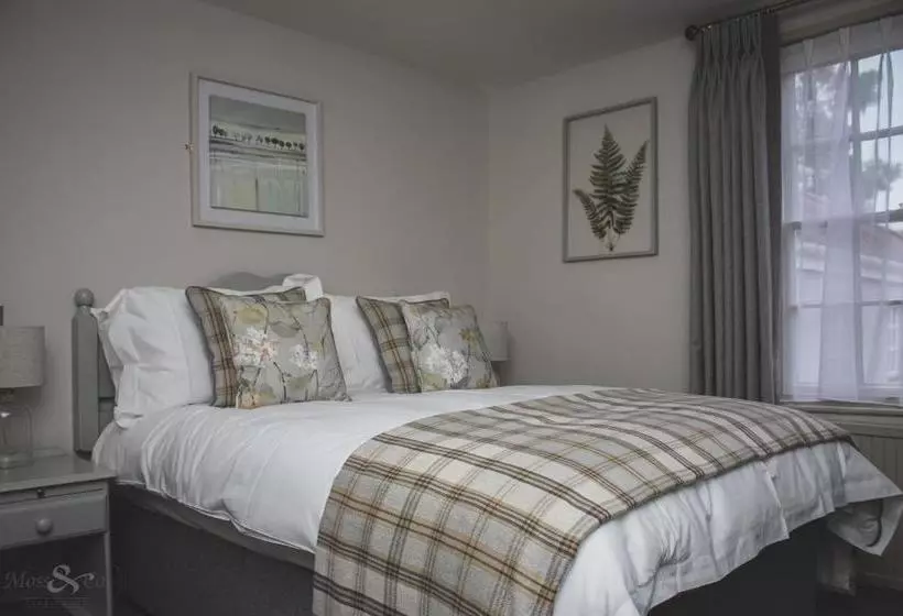 酒店 The Angel Inn