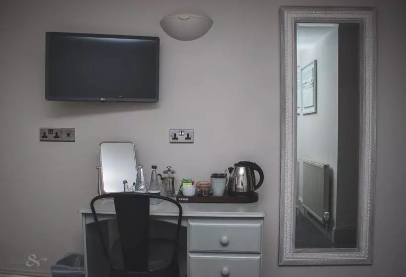 酒店 The Angel Inn