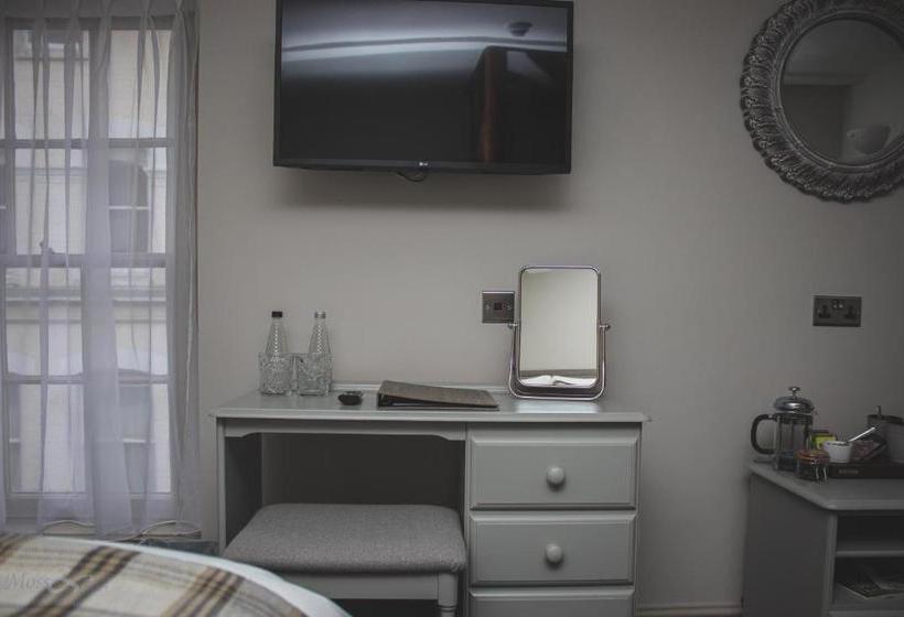 בית מלון כפרי The Angel Inn