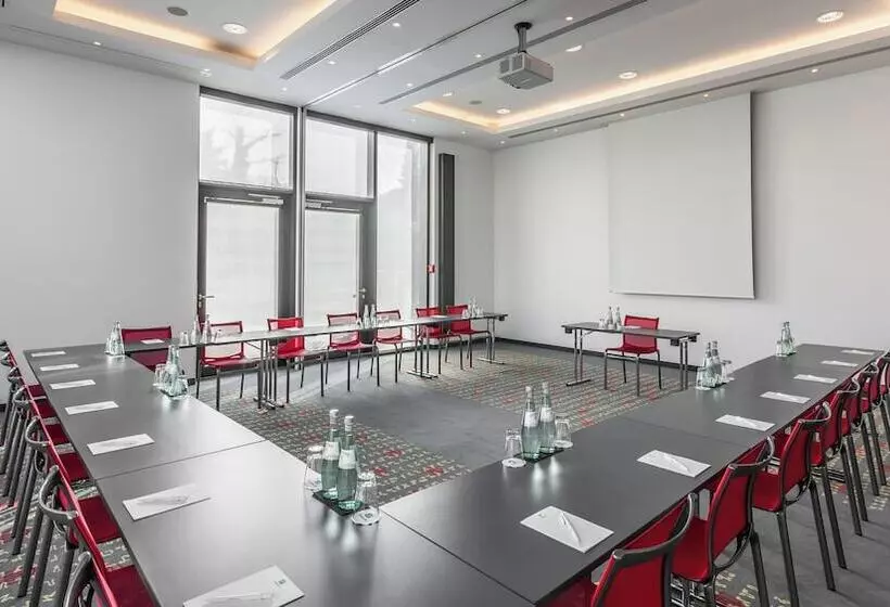 호텔 Holiday Inn Munich Westpark, An Ihg