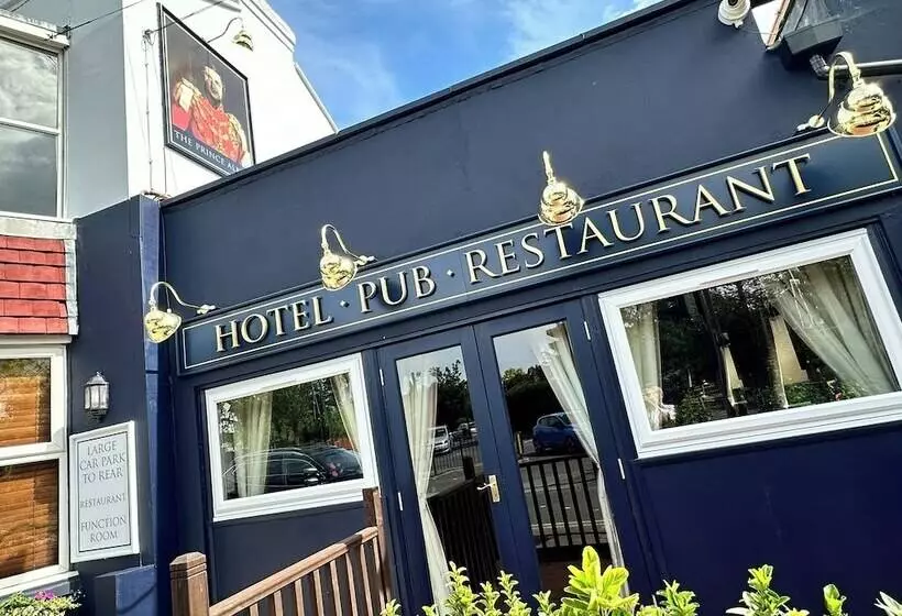 בית מלון כפרי The Prince Albert Pub &