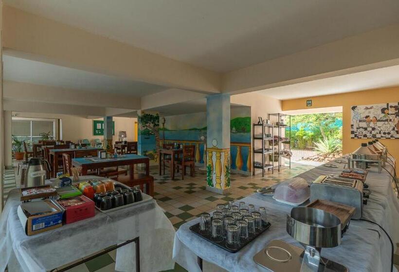 Treehouse Blue Hotel & Serviced Apartments