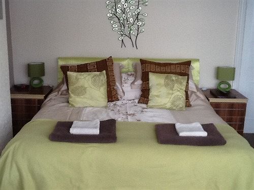 فندق Trevali Guest House