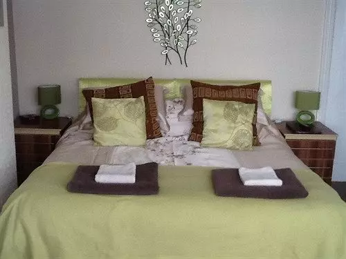 Hotel Trevali Guest House