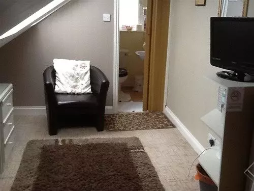 Hotel Trevali Guest House