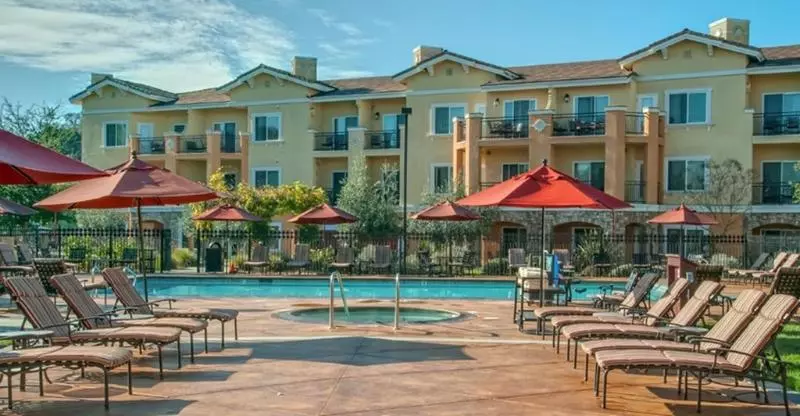 Отель Vino Bello Resort