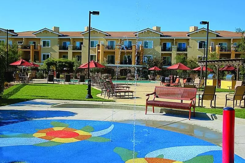 Отель Vino Bello Resort