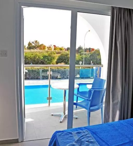 Kaos Hotel Apartments