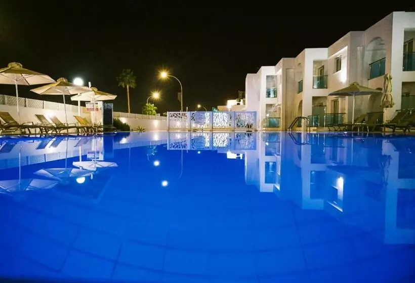 Kaos Hotel Apartments