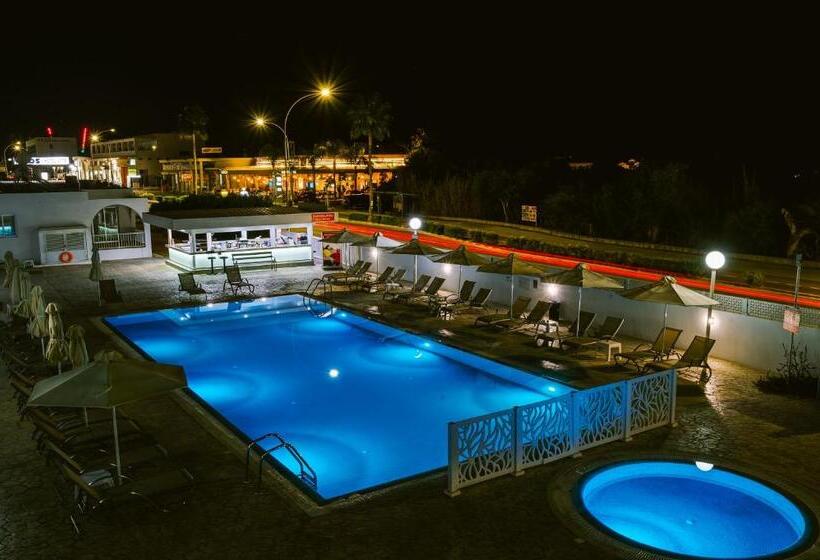 Kaos Hotel Apartments