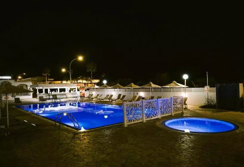 Kaos Hotel Apartments