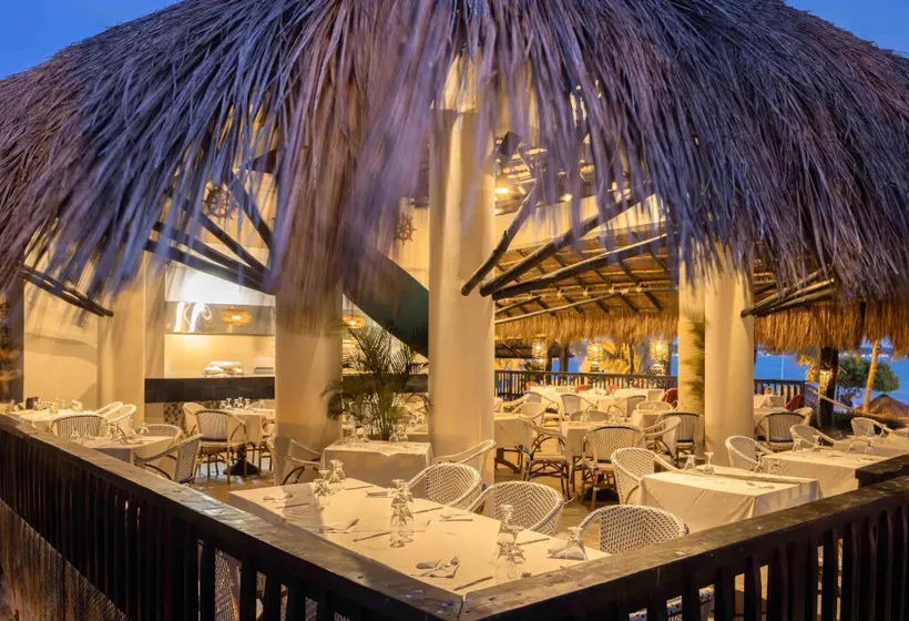 リゾートホテル Decameron Baru - All Inclusive