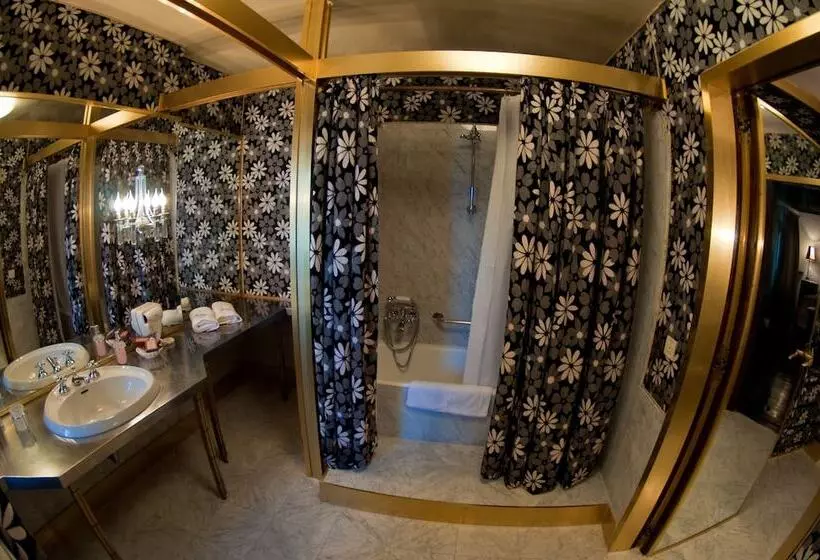 استراحتگاه Porto Carras Villa Galini