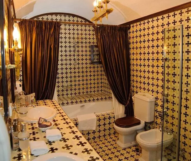 استراحتگاه Porto Carras Villa Galini