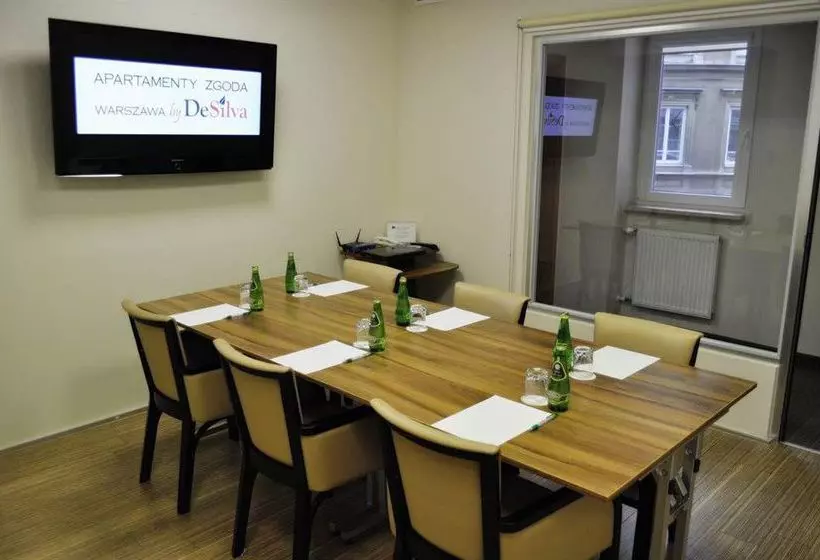 Apartments Zgoda Warszawa By Desilva