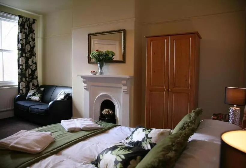 住宿加早餐 Gillygate Guest House