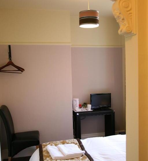 تختخواب و صبحانه Gillygate Guest House