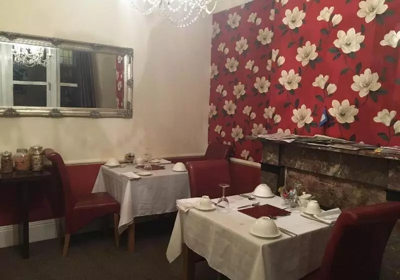 تختخواب و صبحانه Gillygate Guest House