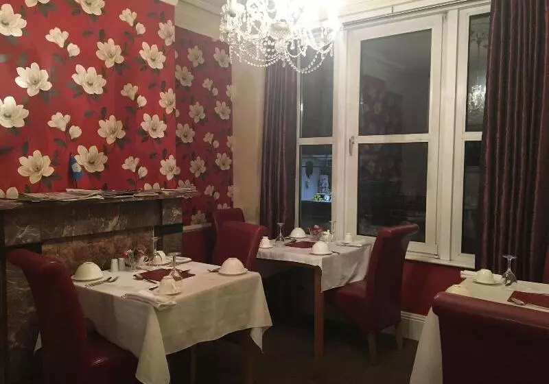 تختخواب و صبحانه Gillygate Guest House