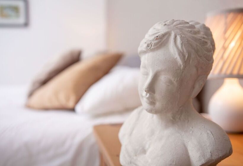 Bed and Breakfast Mount Pleasant Holidays