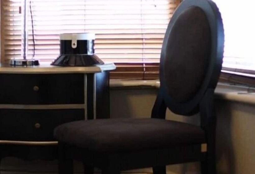 Bed and Breakfast The Bell Guest House