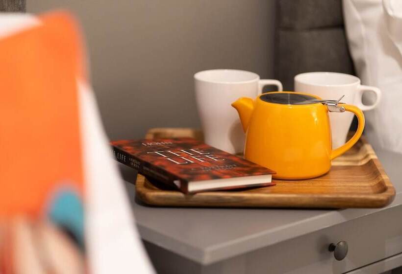 High Street Town House