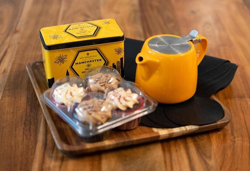 High Street Town House