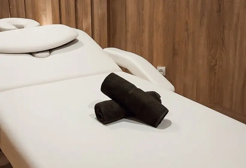 Hospedium Hotel Apartamentos Simón Verde