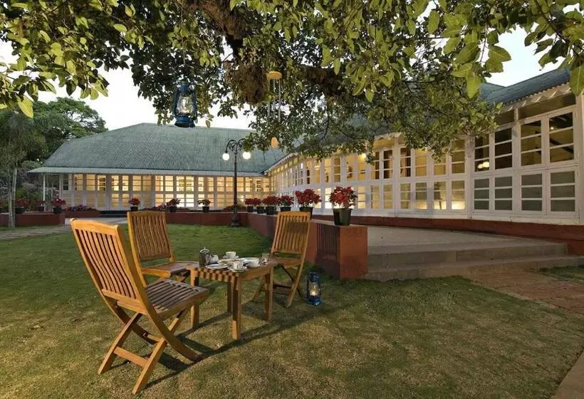 בית מלון כפרי Citrus Chambers Mahabaleshwar