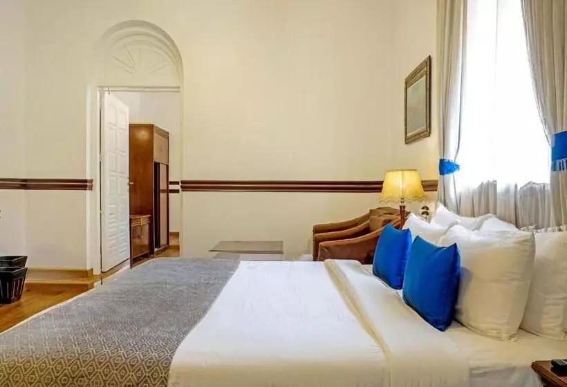 בית מלון כפרי Citrus Chambers Mahabaleshwar