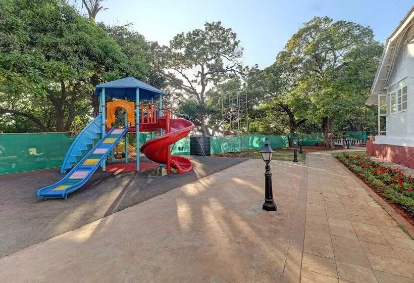 בית מלון כפרי Citrus Chambers Mahabaleshwar