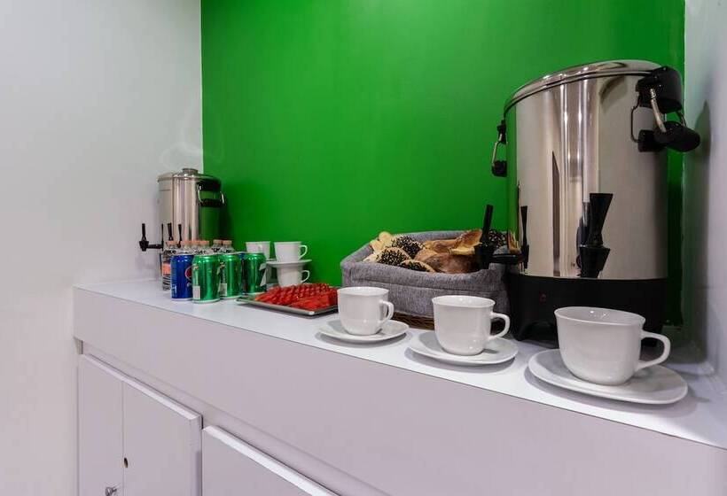 Отель City Express Junior By Marriott Tuxtla Gutierrez Poliforum