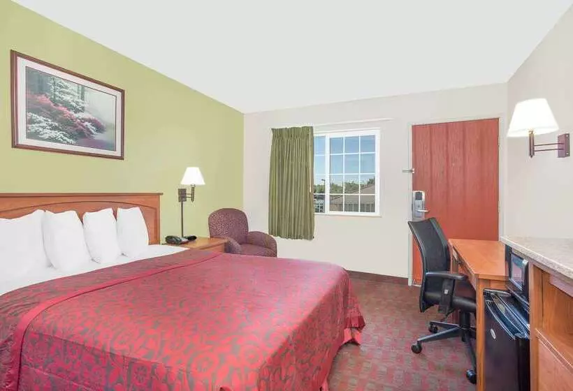 Отель Days Inn By Wyndham Turlock