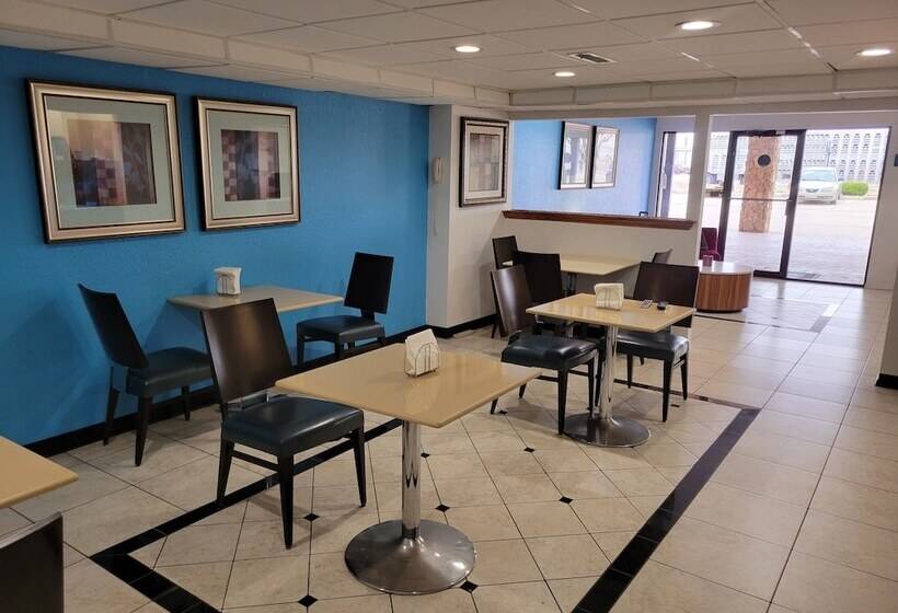 酒店 Days Inn By Wyndham Woodward Ok