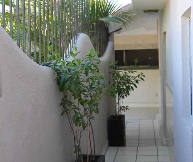 Hotel Donjuan By Melida