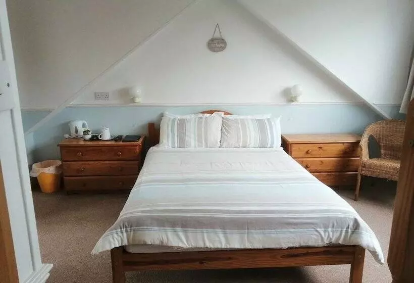 בית מלון כפרי Harbourlight Guesthouse