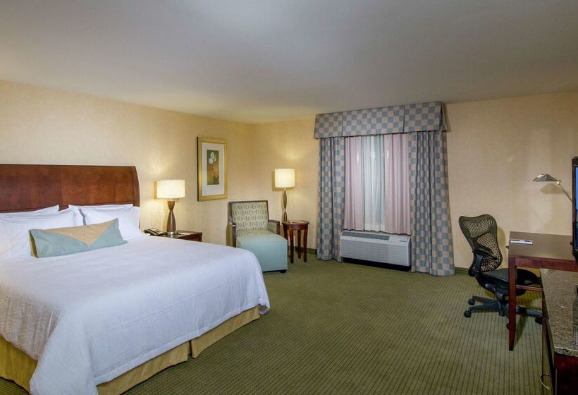 Отель Hilton Garden Inn Mount Holly/westampton